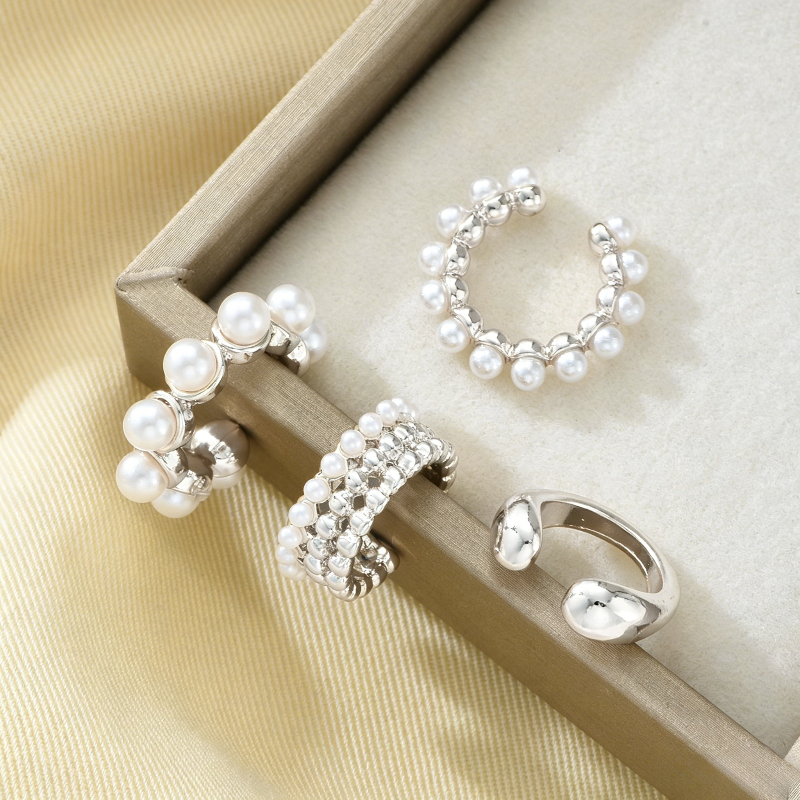 4pc Women's Elegant Ear Clip Set, No Piercing Required
